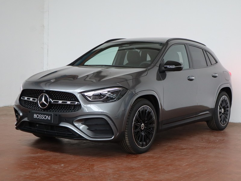 1 - Mercedes GLA 200 d amg line extra 8g-dct