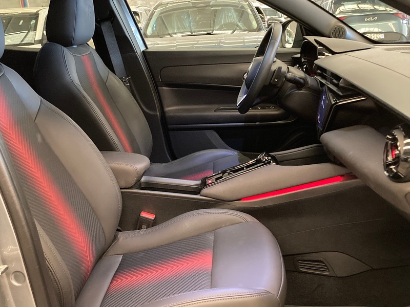 7 - Alfa Romeo Junior 1.2 hybrid 145cv ibrida speciale edct6