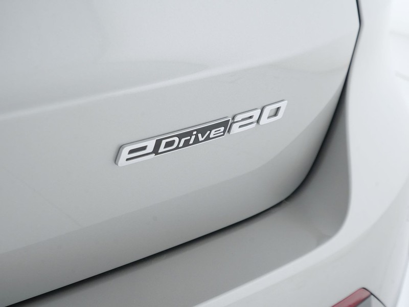 43 - BMW X1 i20 edrive x-line