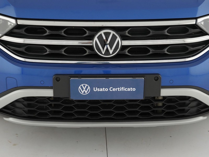 13 - Volkswagen T-Roc 1.5 tsi act style dsg