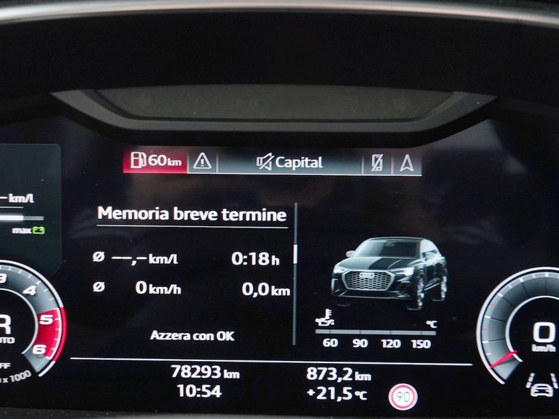 31 - Audi Q3 sportback 35 2.0 tdi s line edition s tronic