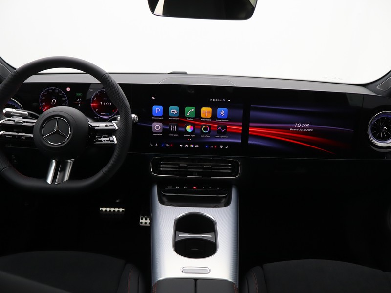 13 - Mercedes CLA 200 amg line premium auto