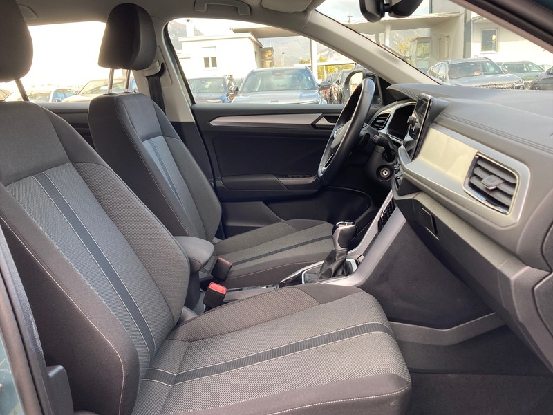 7 - Volkswagen T-Roc 2.0 tdi scr 150cv life dsg