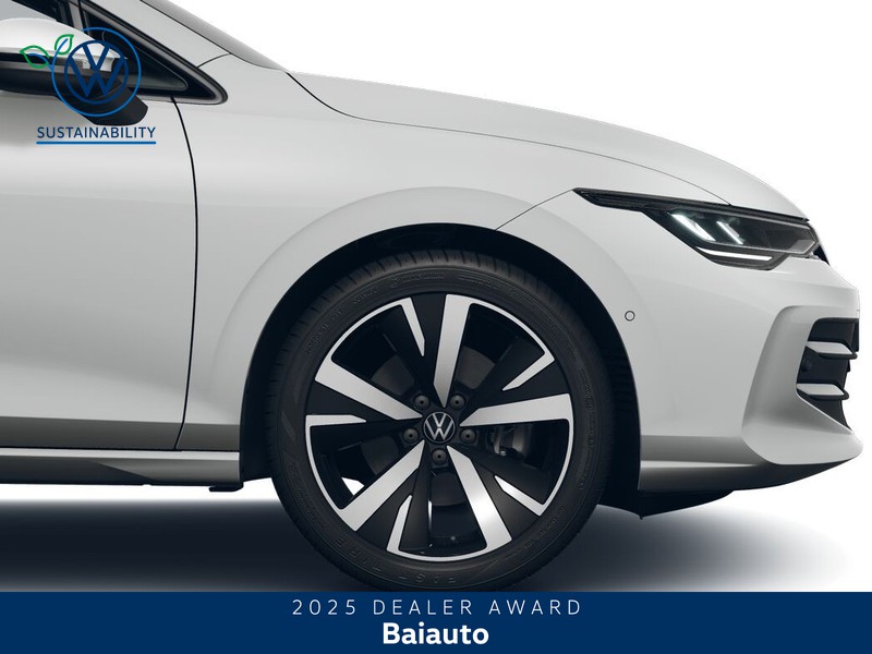 7 - Volkswagen Golf 1.5 tsi ehybrid 204cv edition plus dsg