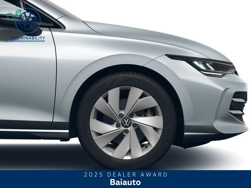 7 - Volkswagen Golf 1.5 tsi ehybrid 204cv edition plus dsg