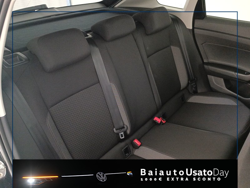 19 - Volkswagen Taigo 1.0 tsi 95cv life