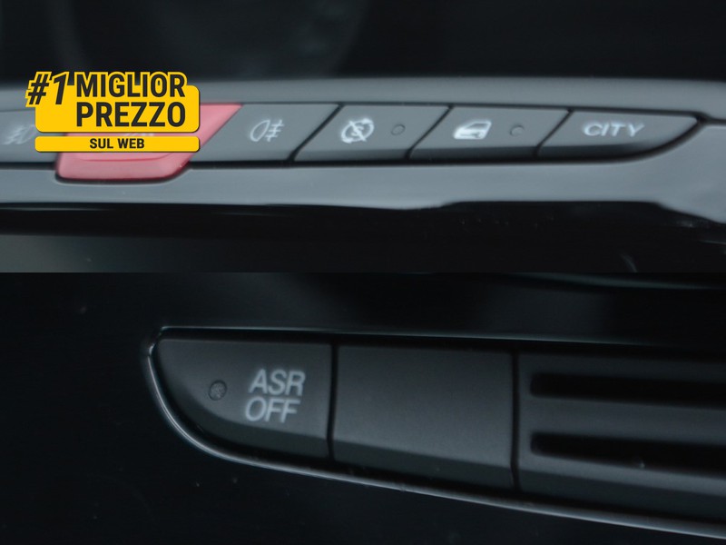 19 - Lancia Ypsilon 1.0 firefly hybrid 70cv gold plus s&s