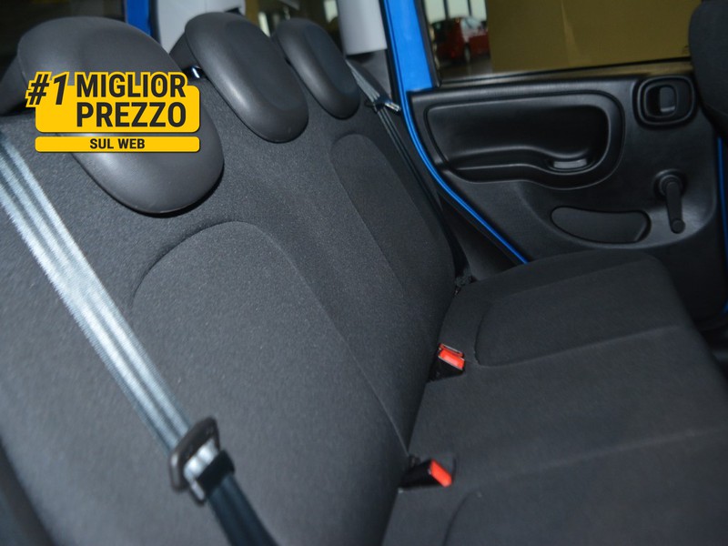 7 - Fiat Panda cross 1.0 firefly hybrid 70cv s&s 5p.ti