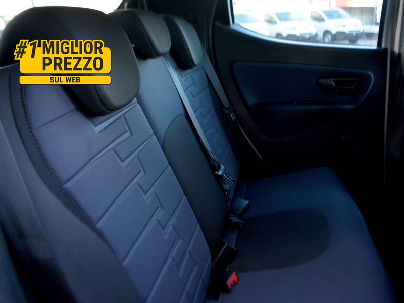 7 - Lancia Ypsilon 1.0 firefly hybrid 70cv gold plus s&s 5p.ti