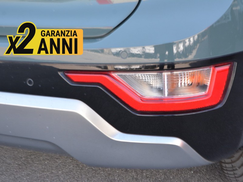25 - Kia Niro 1.6 gdi plug-in hybrid style dct6