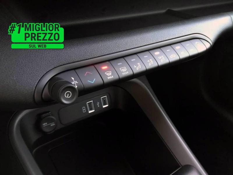 13 - Jeep Avenger 1.2 turbo 100cv longitude fwd