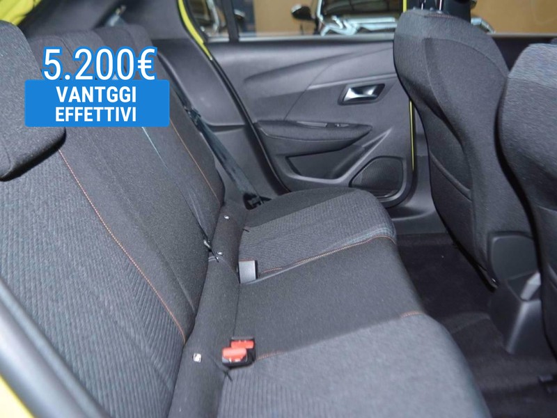 7 - Peugeot 208 1.2 hybrid 48v 110cv style e-dcs6