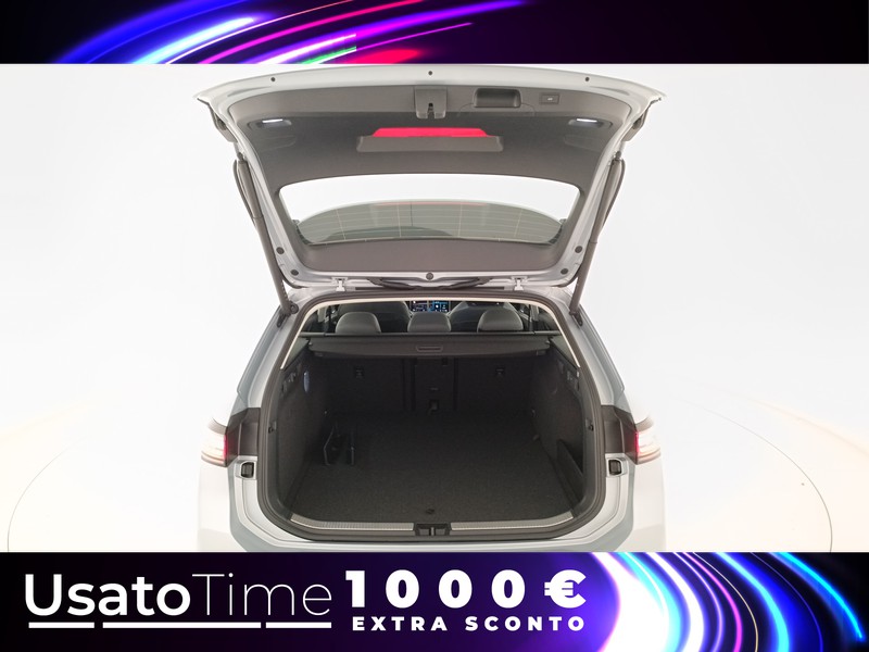 19 - Volkswagen Passat 1.5 tsi ehybrid 204cv business dsg