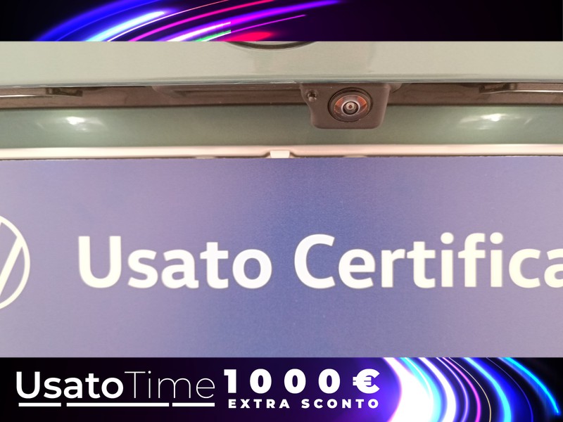 31 - Volkswagen Passat 1.5 etsi act 150cv business