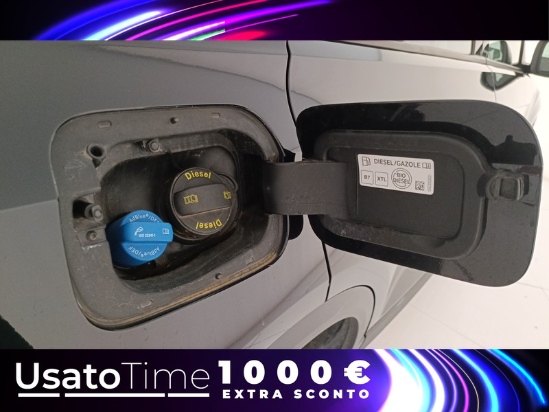 31 - Volkswagen T-Roc 2.0 tdi scr 115cv life