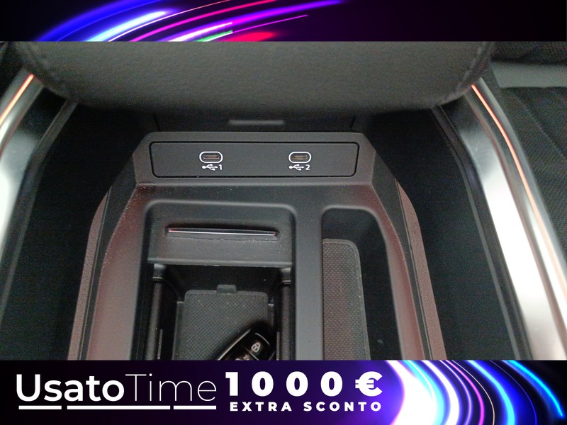 13 - Audi e-tron sportback 50 business quattro cvt
