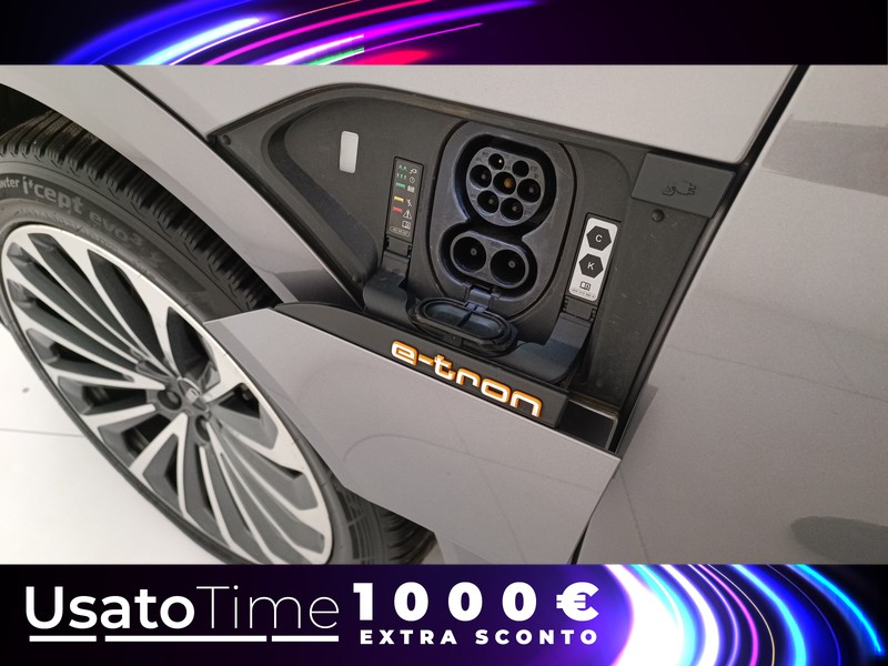 43 - Audi e-tron sportback 50 business quattro cvt