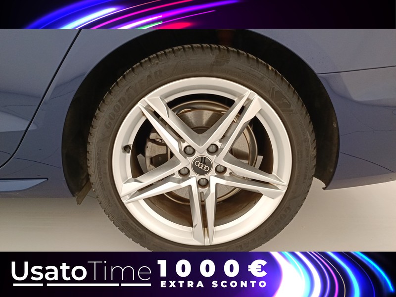 31 - Audi A4 avant 40 2.0 tdi mhev 204cv s line edition quattro s tronic