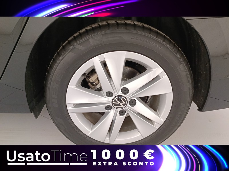 25 - Volkswagen Golf variant 1.5 tsi act 115cv life