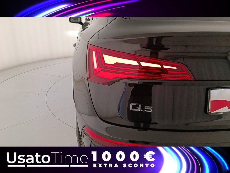 31 - Audi Q5 sportback 50 2.0 tfsi e s line quattro s tronic