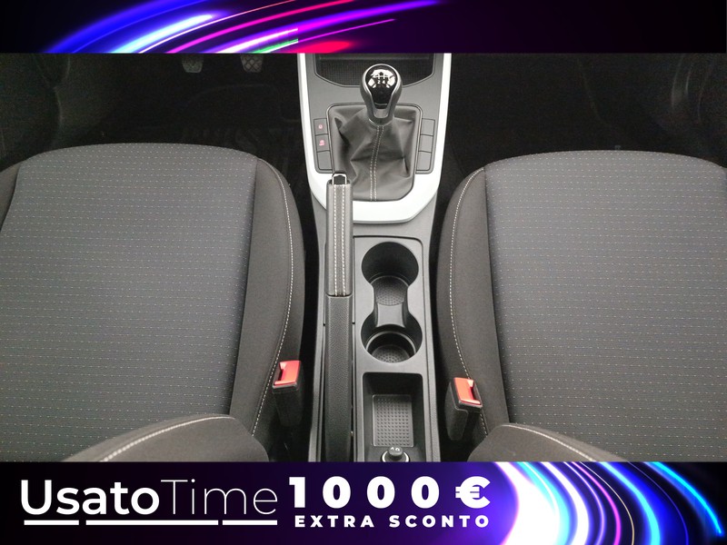 13 - Seat Arona 1.0 tgi 90cv style