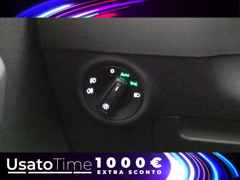 13 - Skoda Karoq 1.5 tsi act selection