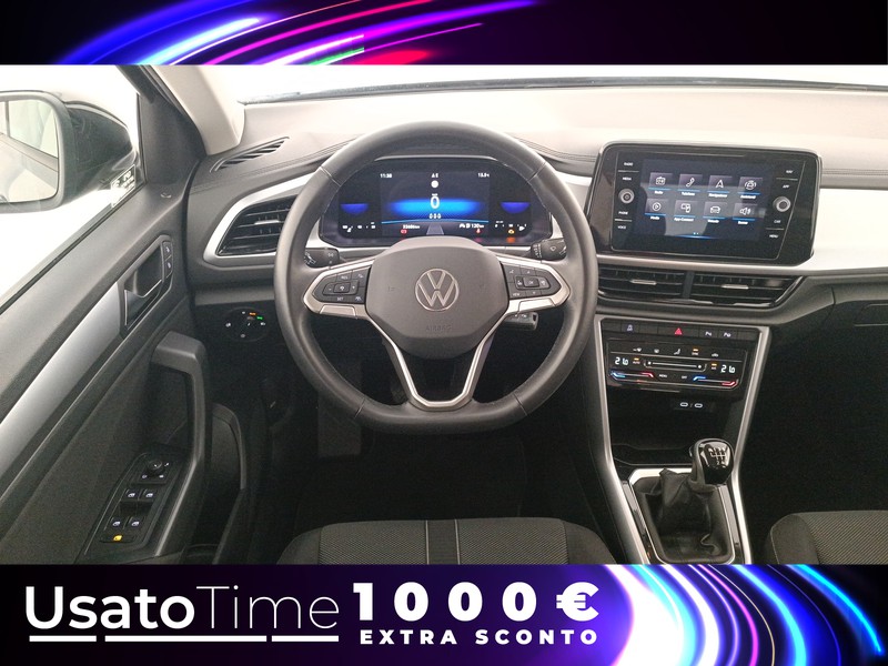 7 - Volkswagen T-Roc 2.0 tdi scr 115cv life