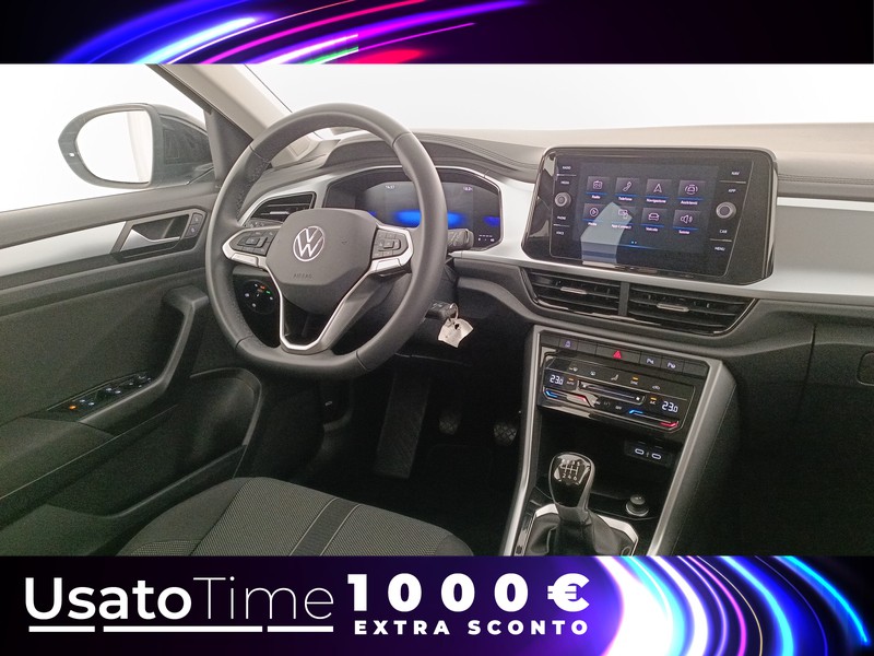 7 - Volkswagen T-Roc 2.0 tdi scr 115cv life