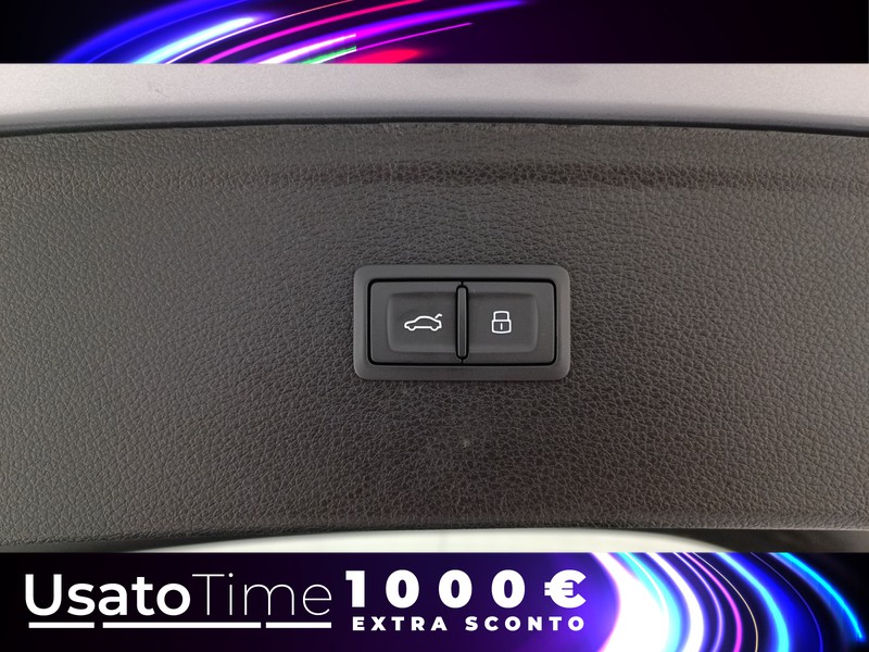 37 - Audi Q5 40 2.0 tdi mhev 12v s line quattro s tronic
