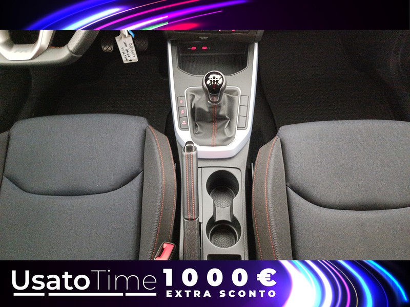 13 - Seat Arona 1.0 ecotsi 95cv fr