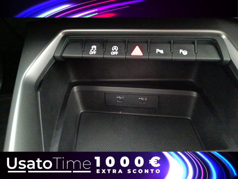 13 - Audi A3 sportback 30 1.0 tfsi business