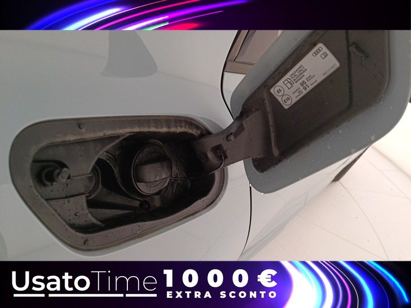 31 - Audi A1 sportback 30 1.0 tfsi 116cv s line edition s tronic