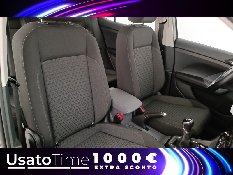 19 - Volkswagen T-Cross 1.0 tsi 95cv style