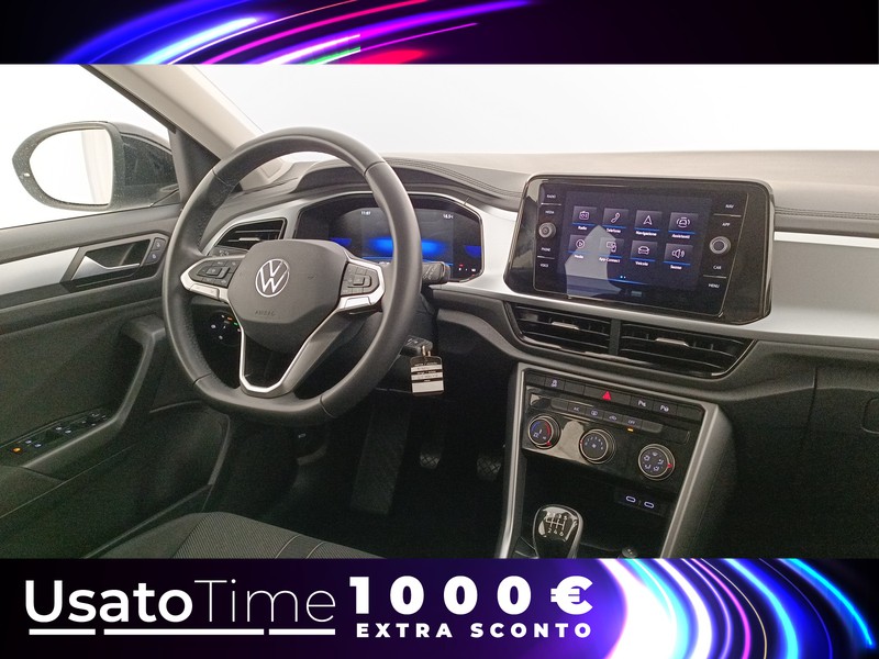 7 - Volkswagen T-Roc 1.5 tsi act life