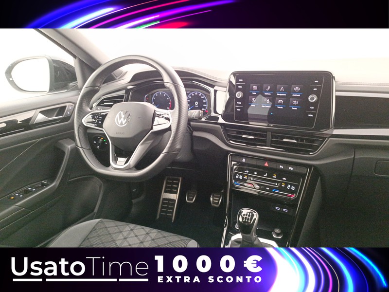 7 - Volkswagen T-Roc 1.0 tsi 110cv r line