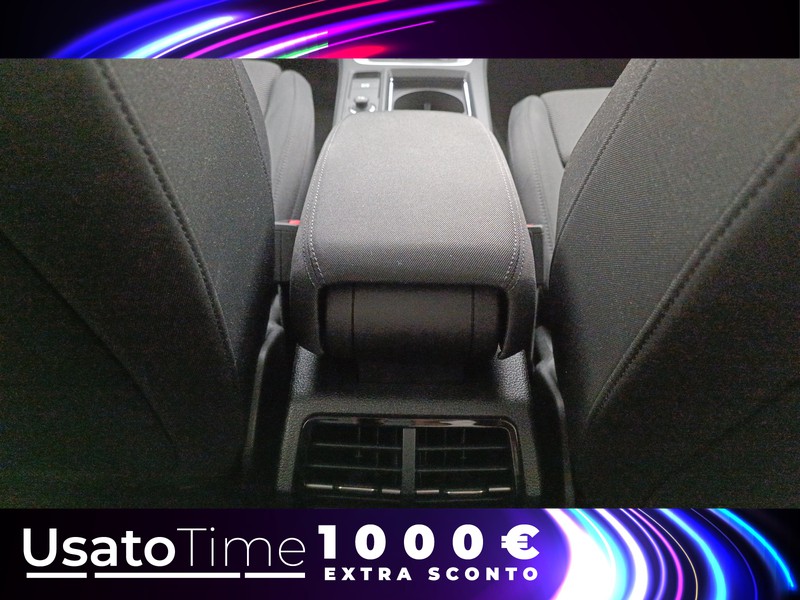 13 - Audi Q3 35 1.5 tfsi evo2 s line edition s tronic