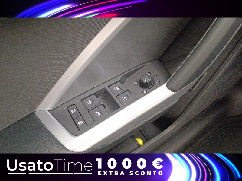 19 - Audi Q3 35 1.5 tfsi evo2 s line edition s tronic