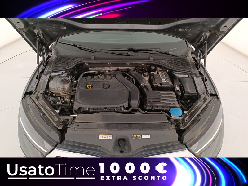 31 - Skoda Octavia wagon 1.5 e-tec executive dsg