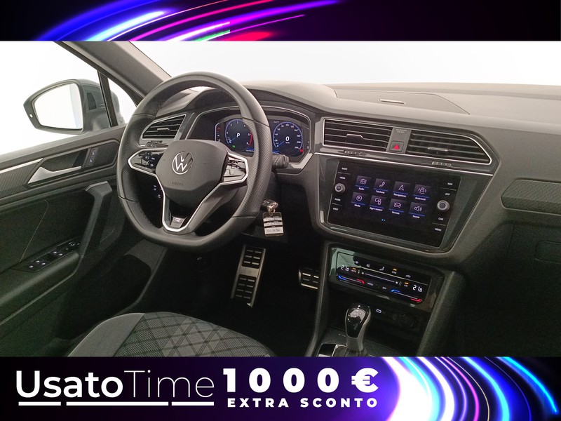 7 - Volkswagen Tiguan 2.0 tdi scr 150cv r-line dsg