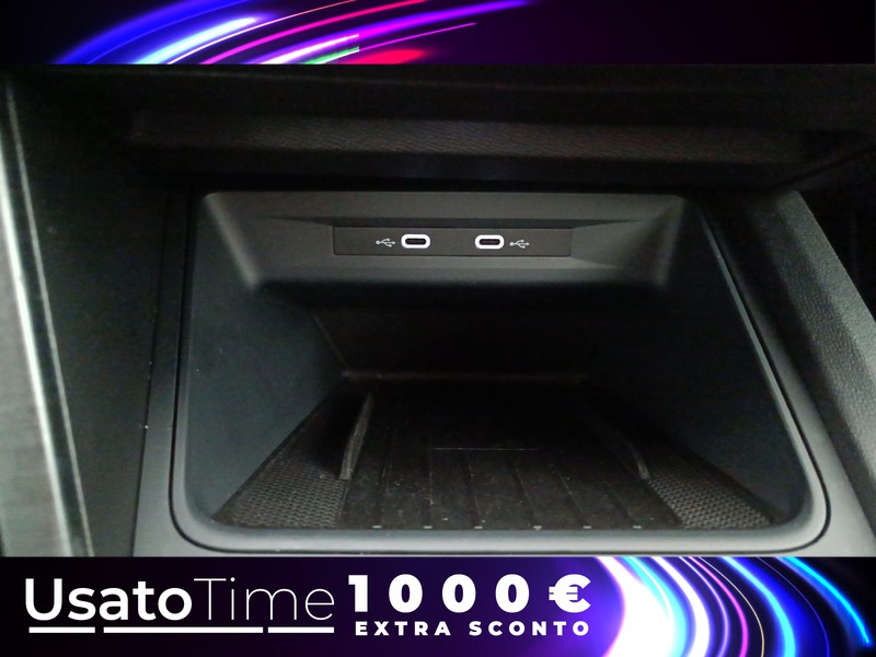 13 - Cupra Formentor 1.4 e-hybrid 204cv dsg
