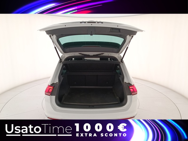 31 - Volkswagen Tiguan 1.5 tsi act 150cv r-line dsg