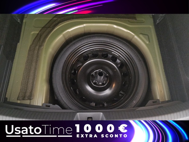 31 - Volkswagen Taigo 1.0 tsi 110cv r-line