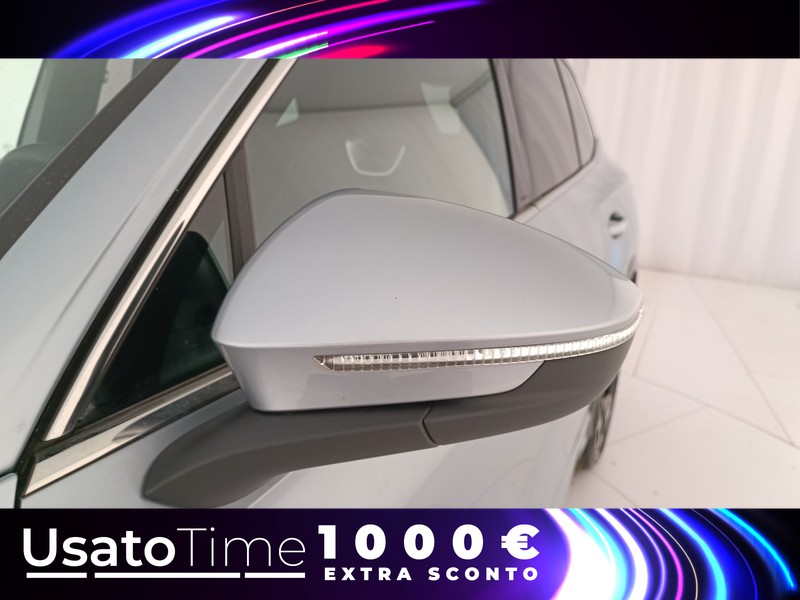 25 - Volkswagen Tiguan 2.0 tdi scr 150cv r-line dsg