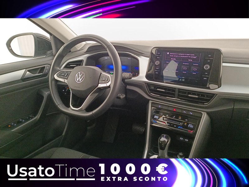 7 - Volkswagen T-Roc 1.5 tsi act life dsg