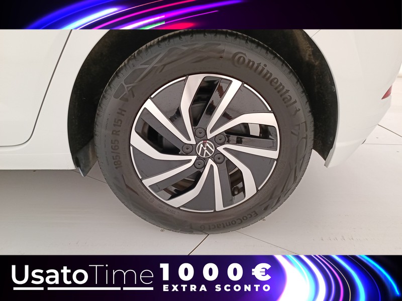 25 - Volkswagen Polo 1.0 tsi 95cv life