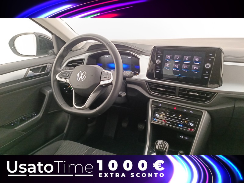 7 - Volkswagen T-Roc 1.0 tsi sport