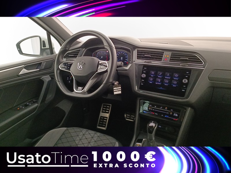 7 - Volkswagen Tiguan 2.0 tdi scr 150cv r-line dsg