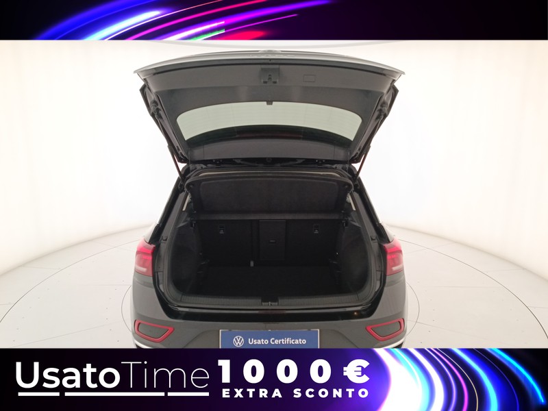 31 - Volkswagen T-Roc 1.0 tsi 110cv style