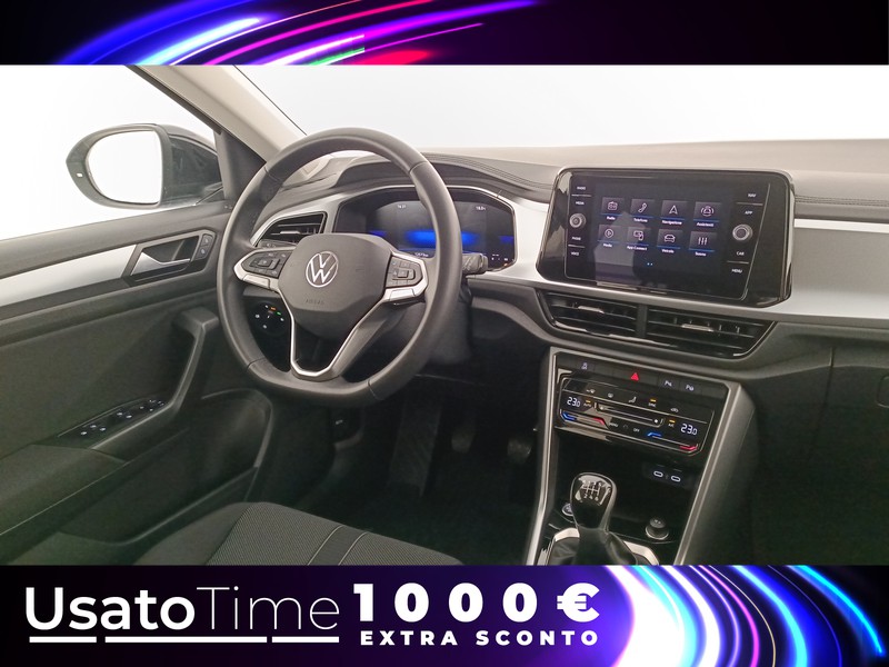 7 - Volkswagen T-Roc 1.5 tsi act edition plus