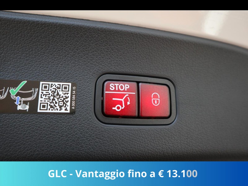 19 - Mercedes GLC coupe 220 d amg line premium 4matic 9g-tronic